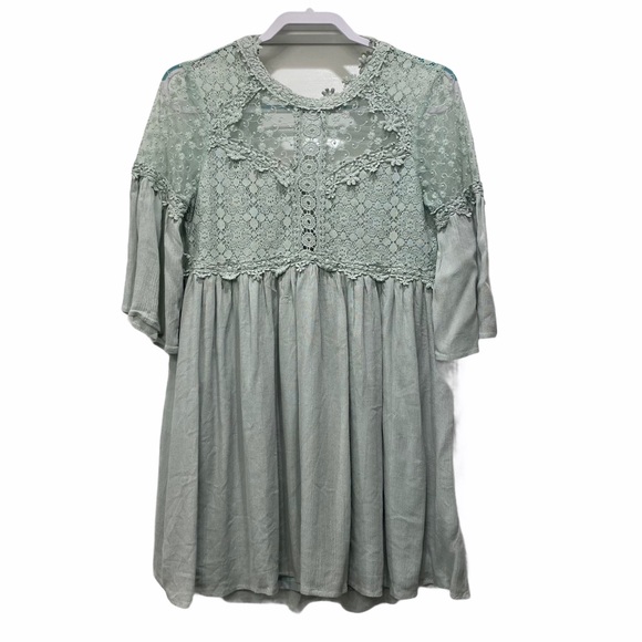 Umgee Dresses & Skirts - UMGEE Light Green 3/4 Sleeve Dress Size Small